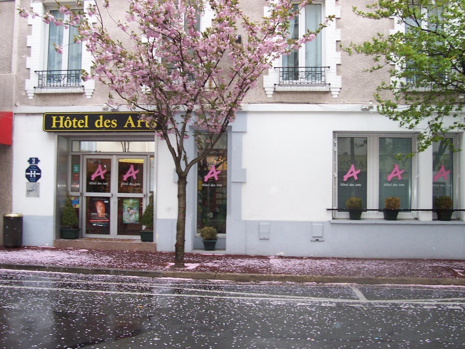 Hotel Des Arts Rueil-Malmaison Exterior foto